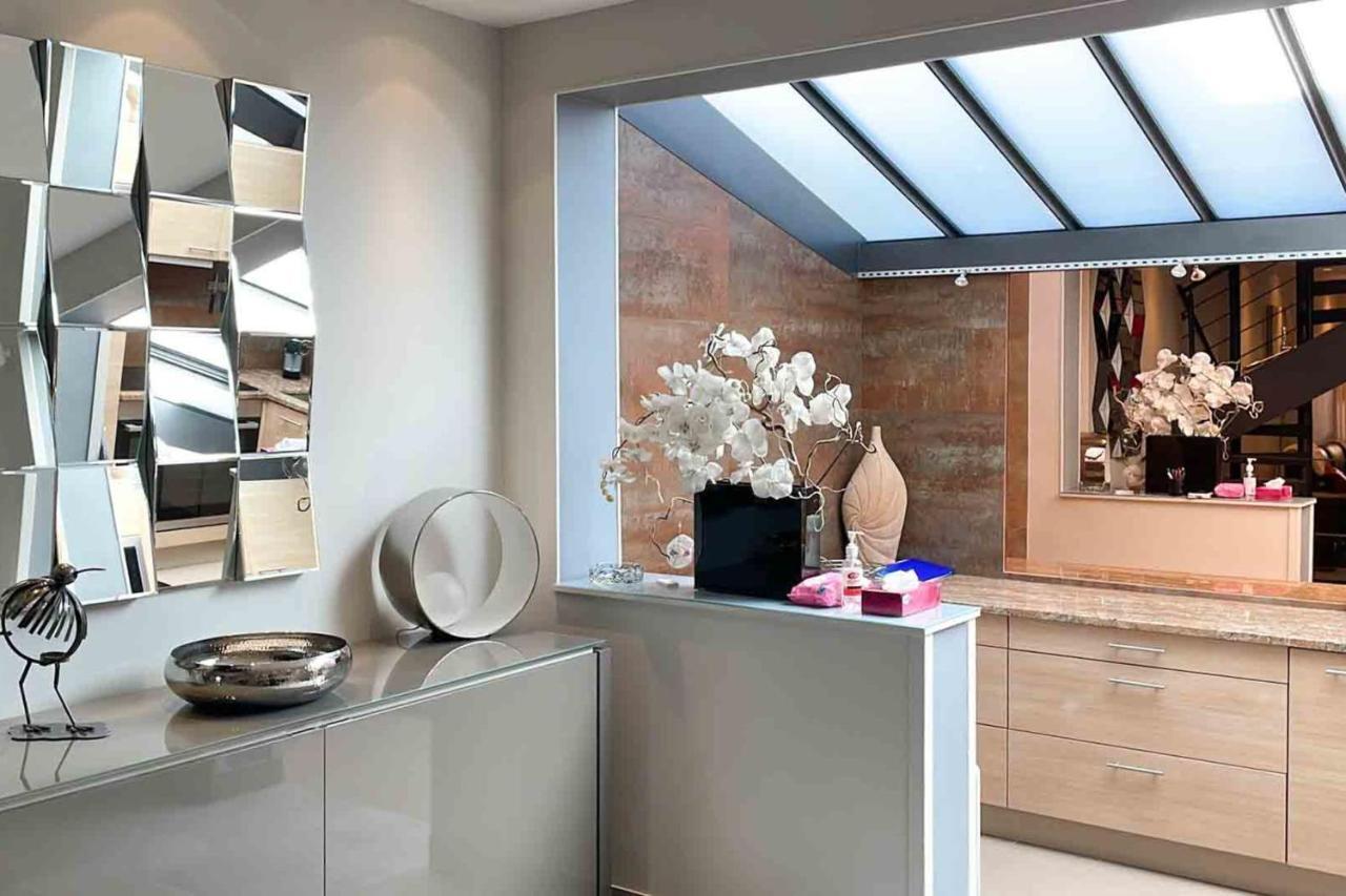 Charming Townhouse With Garden In The Of Casa vacanze Parigi