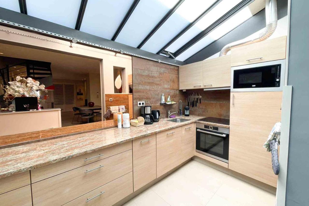 Casa vacanze Charming Townhouse With Garden In The Of *